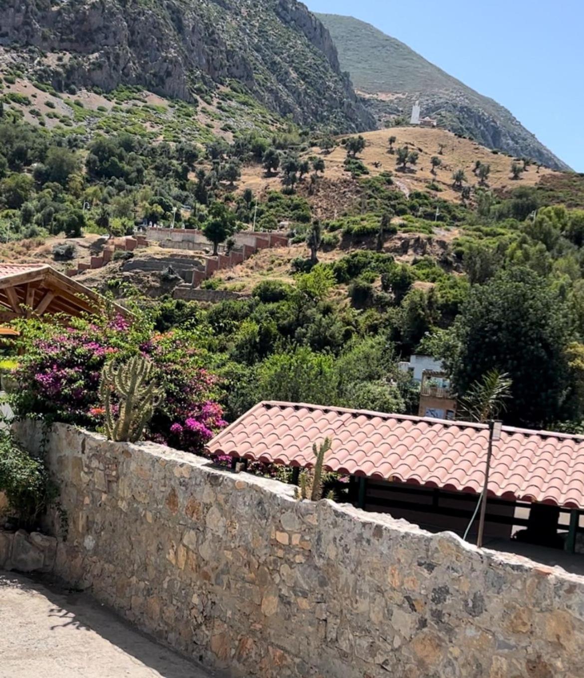 Maison D'Hote Bien Equipe Au Centre De شفشاون المظهر الخارجي الصورة